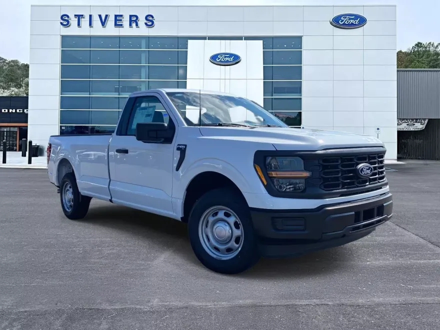 2025 Ford F-150 XL photo 1
