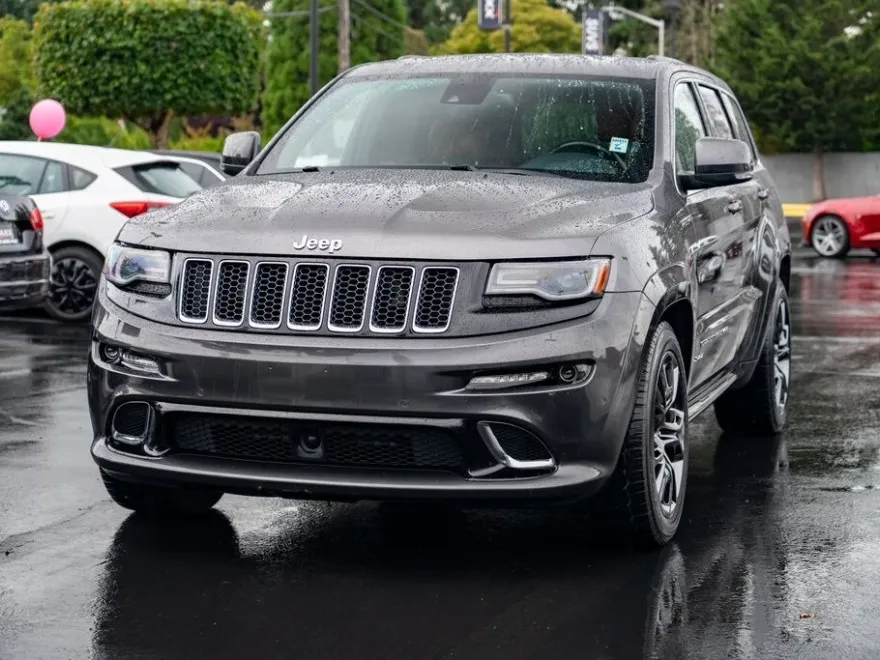2014 Jeep Grand Cherokee SRT8 photo 1