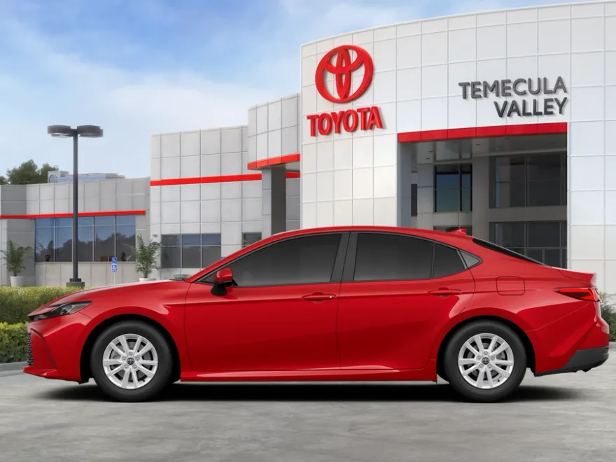 2025 Toyota Camry LE photo 1