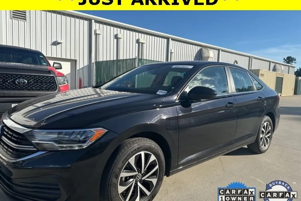 2024 Volkswagen Jetta 1.5T S photo 1