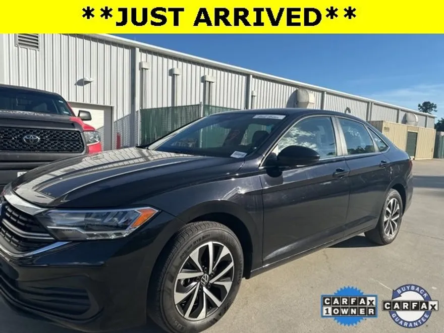 2024 Volkswagen Jetta 1.5T S photo 1