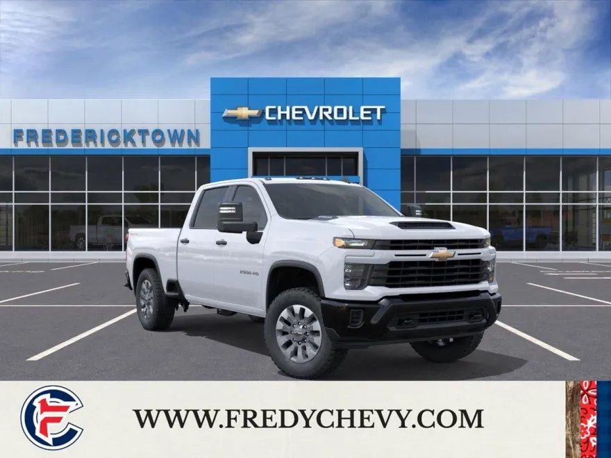 2025 Chevrolet Silverado 2500HD Custom photo 1