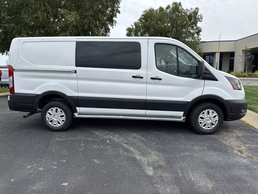 2023 Ford Transit Cargo Van photo 1
