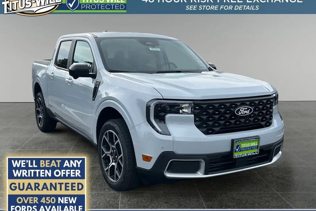 2025 Ford Maverick Lariat photo 1