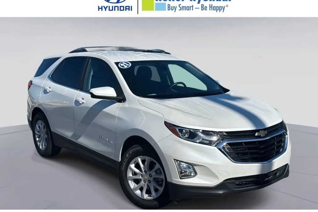 2021 Chevrolet Equinox LT photo 1