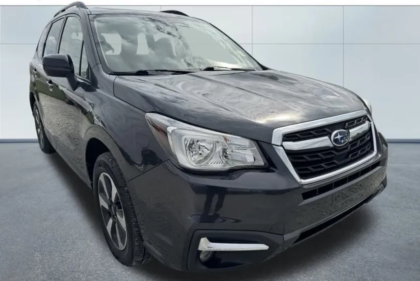 2017 Subaru Forester Premium photo 1