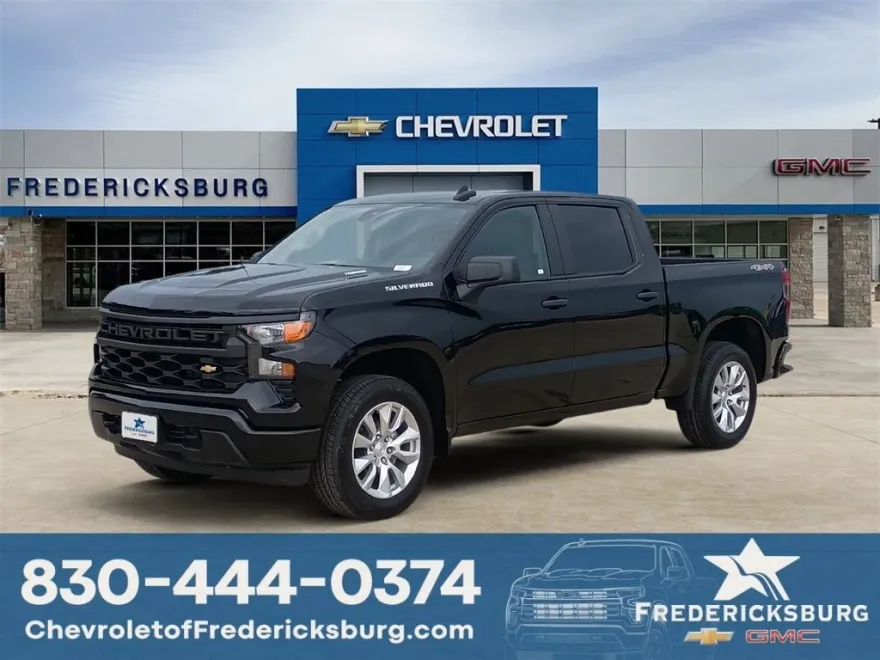 2025 Chevrolet Silverado 1500 Custom photo 1