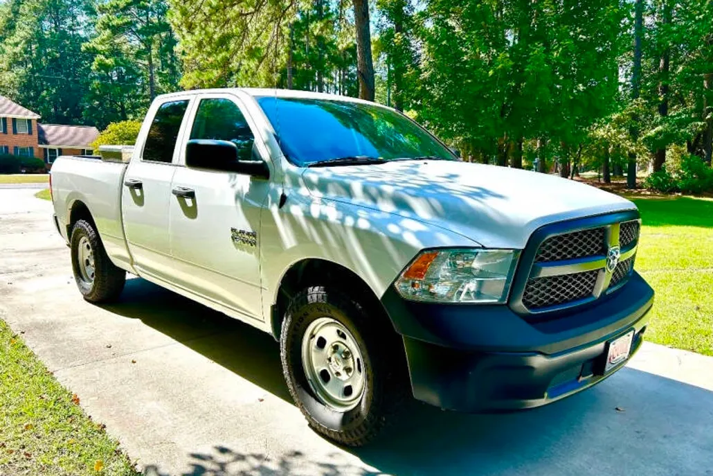 2017 Ram 1500 Tradesman photo 1