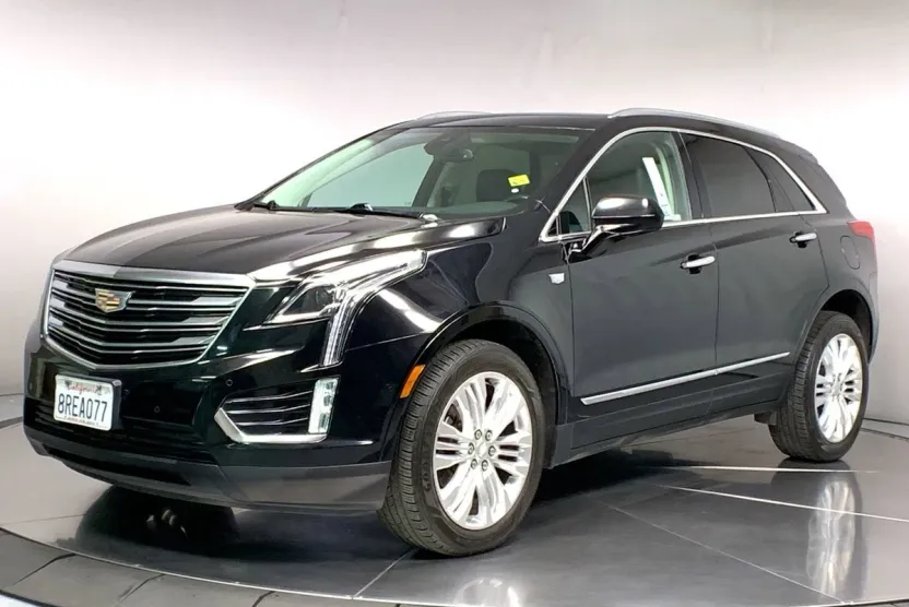 2019 Cadillac XT5 Premium Luxury photo 1