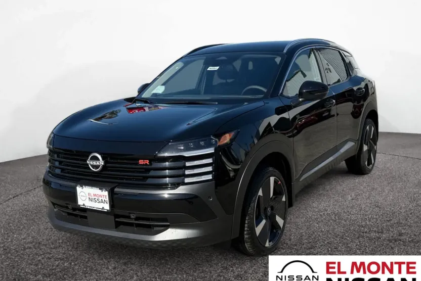 2026 Nissan Kicks SR photo 1