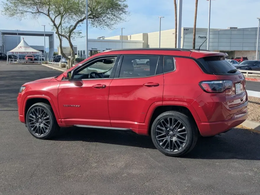 2023 Jeep Compass Limited photo 1
