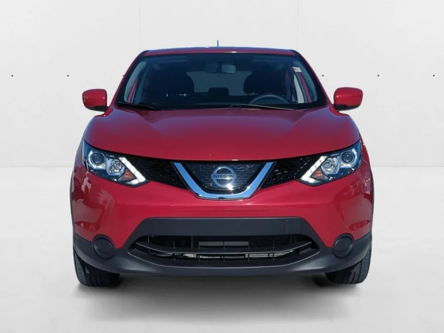 2018 Nissan Rogue Sport S photo 1