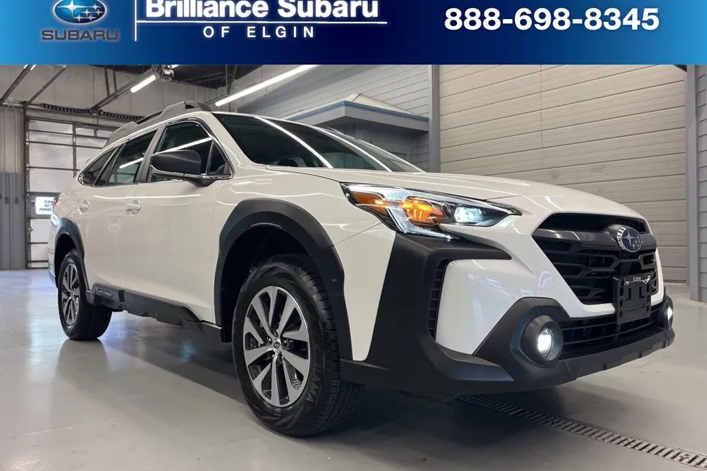 2025 Subaru Outback Base photo 1