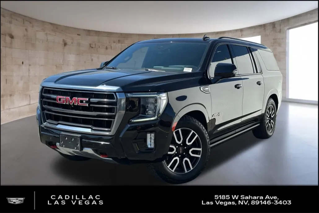 2023 Gmc Yukon XL AT4 photo 1