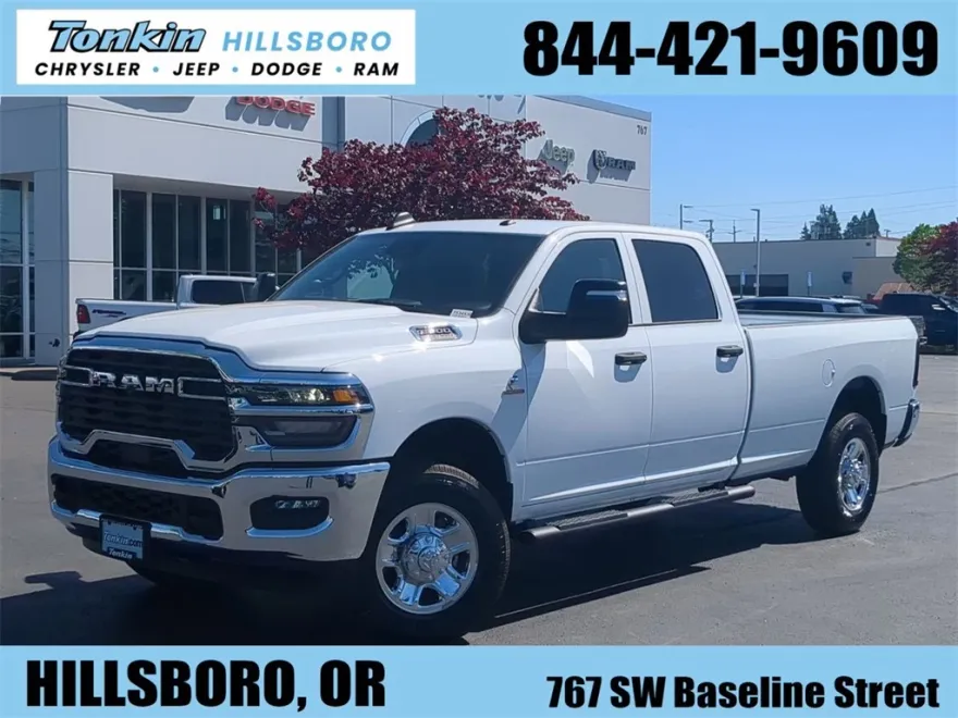 2025 Ram 3500 Tradesman photo 1