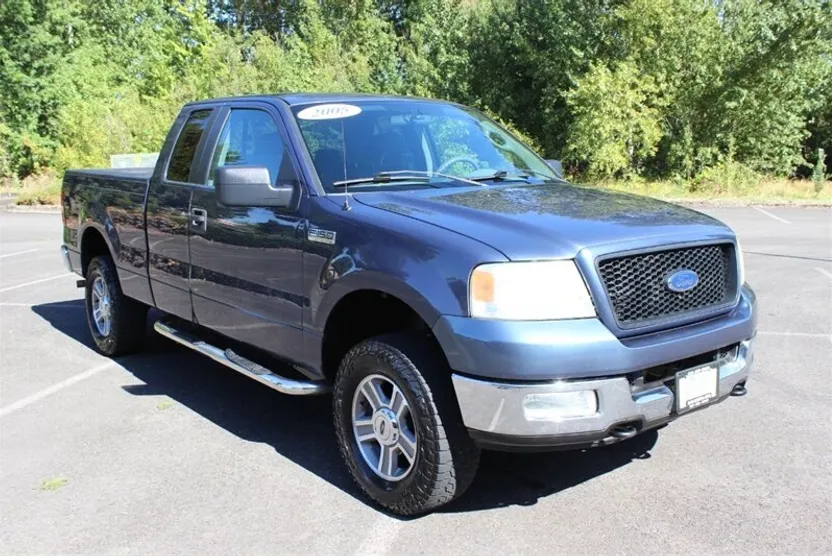 2005 Ford F-150 XLT photo 1