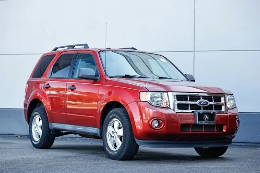2012 Ford Escape XLT photo 1