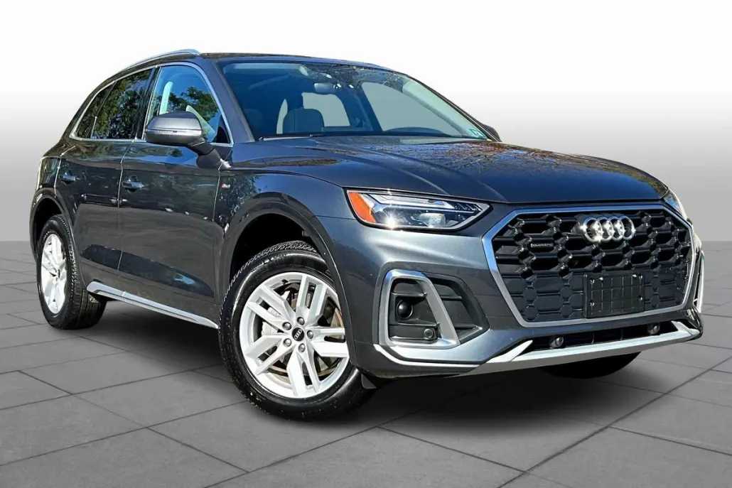 2024 Audi Q5 S line Premium photo 1