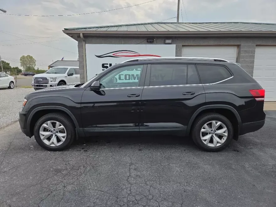 2018 Volkswagen Atlas SE photo 1