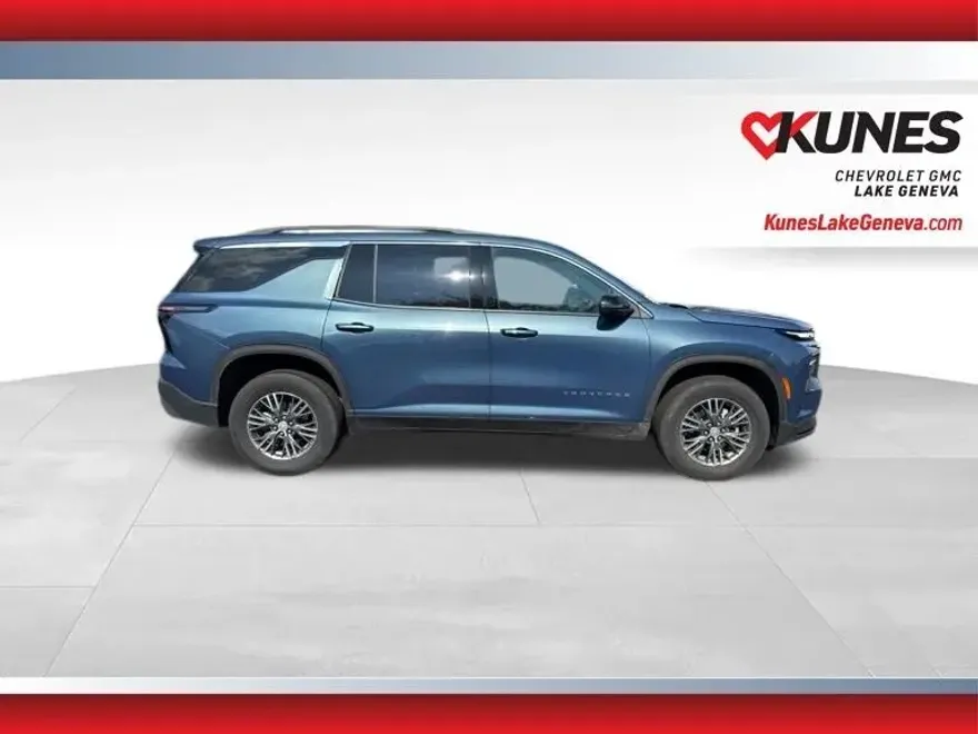 2025 Chevrolet Traverse 1LT photo 1