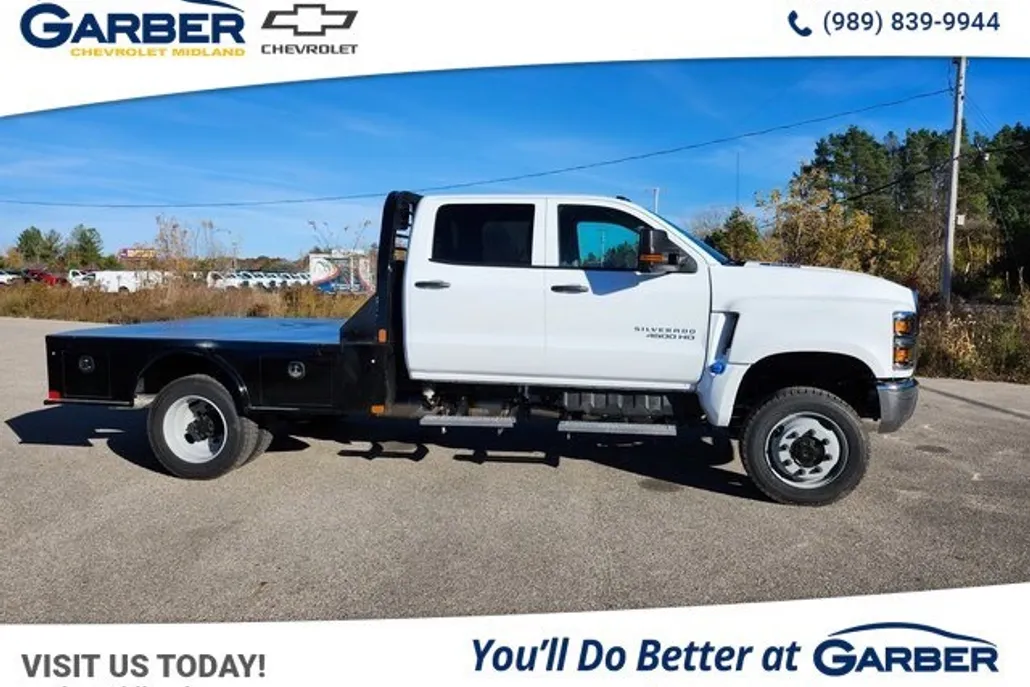 2024 Chevrolet Silverado 4500HD Work Truck photo 1