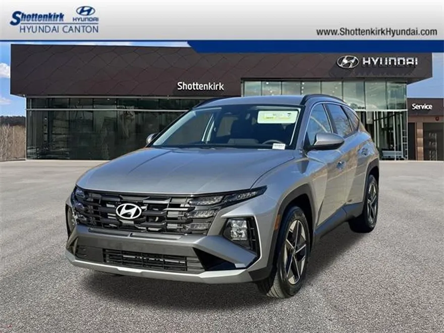 2025 Hyundai Tucson SEL photo 1
