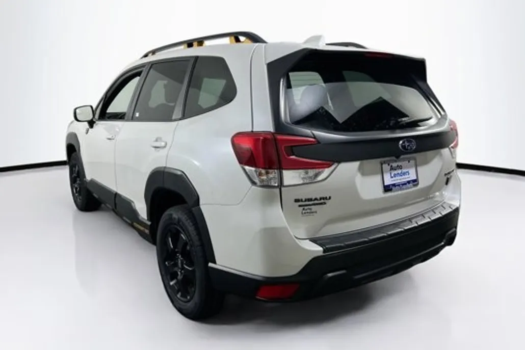 2022 Subaru Forester Wilderness photo 1