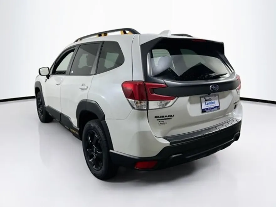 2022 Subaru Forester Wilderness photo 1