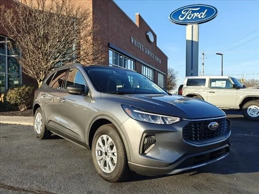 2025 Ford Escape Active photo 1