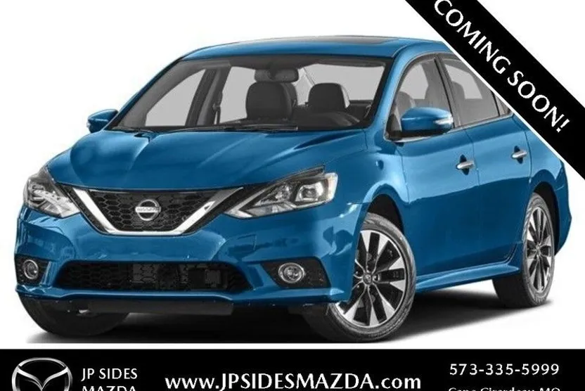 2016 Nissan Sentra SV photo 1