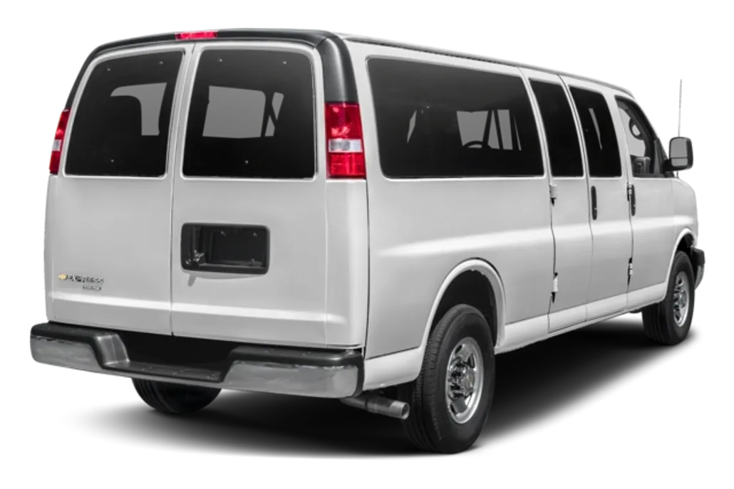 2018 Chevrolet Express Passenger 3500 LT photo 1