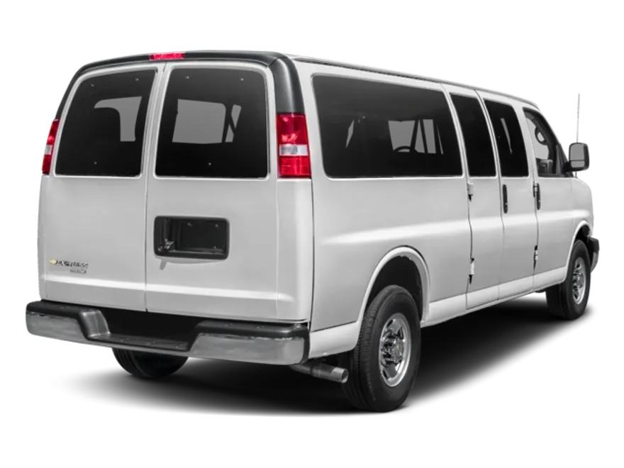 2018 Chevrolet Express Passenger 3500 LT photo 1