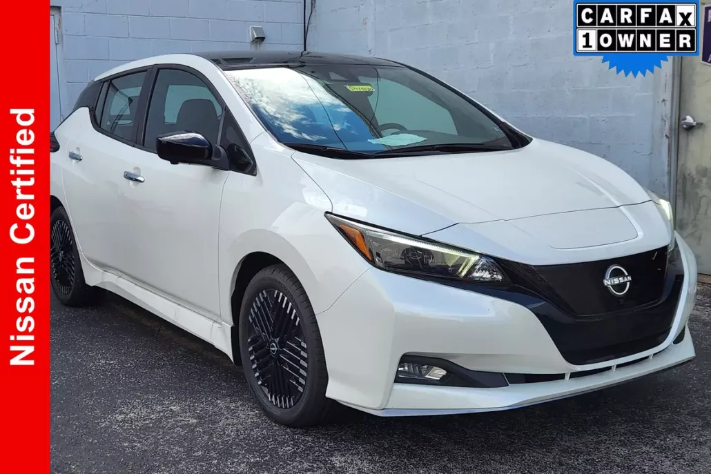 2024 Nissan Leaf SV Plus photo 1