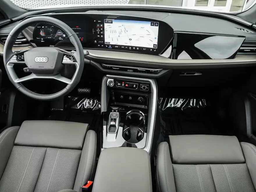 2025 Audi Q5 Premium Plus photo 1