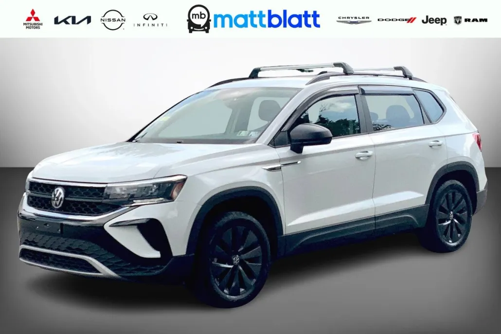 2022 Volkswagen Taos S photo 1