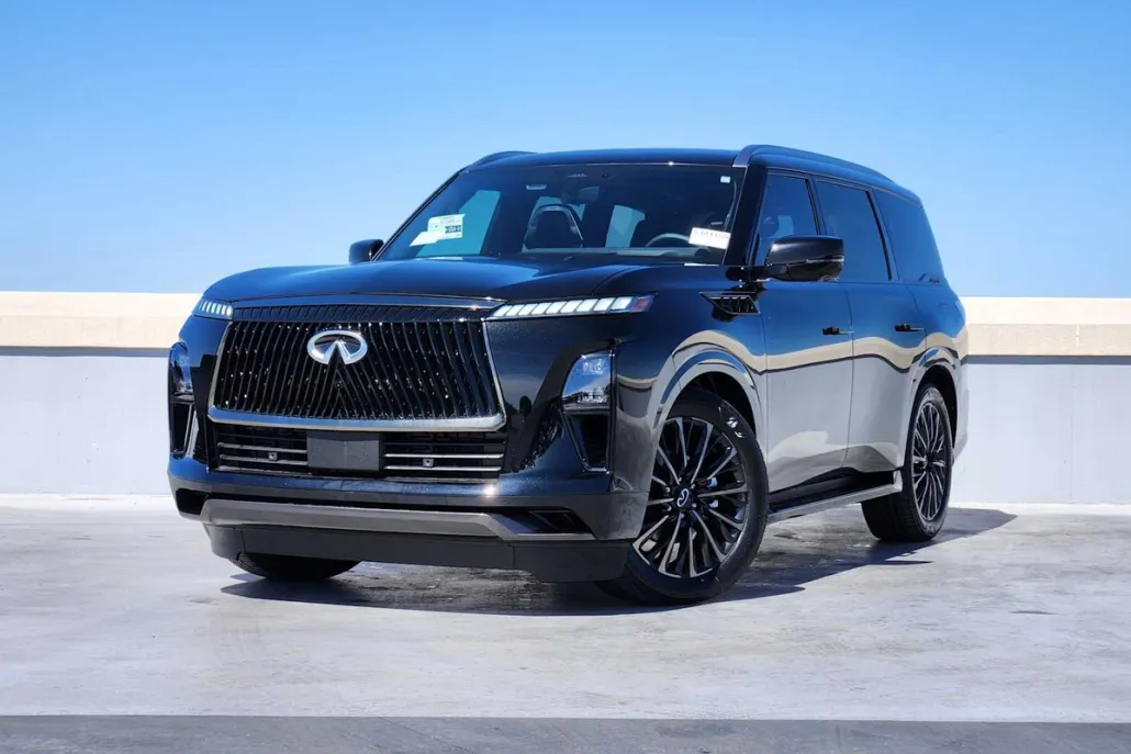 2025 Infiniti QX80 photo 1