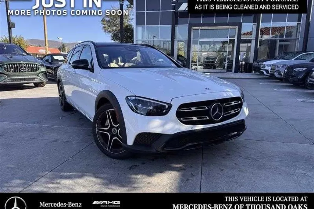 2022 Mercedes Benz E 450 4MATIC All-Terrain photo 1