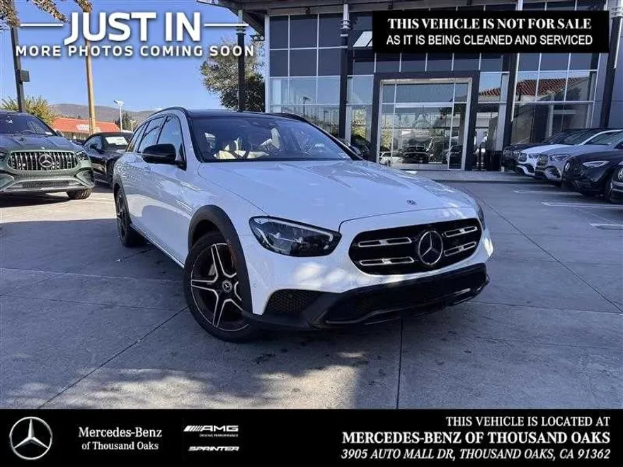 2022 Mercedes Benz E 450 4MATIC All-Terrain photo 1