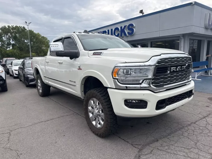 2024 Ram 2500 Limited photo 1