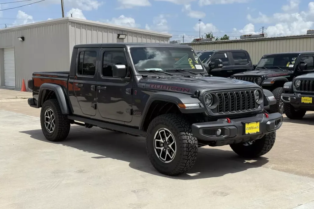 2025 Jeep Gladiator Rubicon photo 1