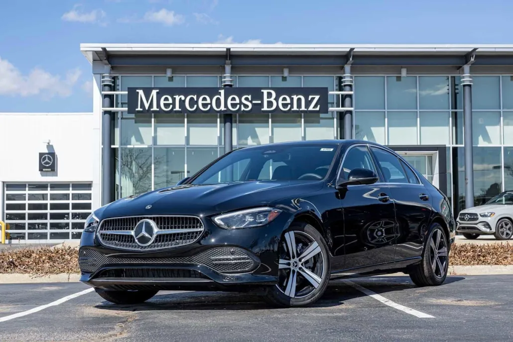 2025 Mercedes Benz C 300 4MATIC photo 1