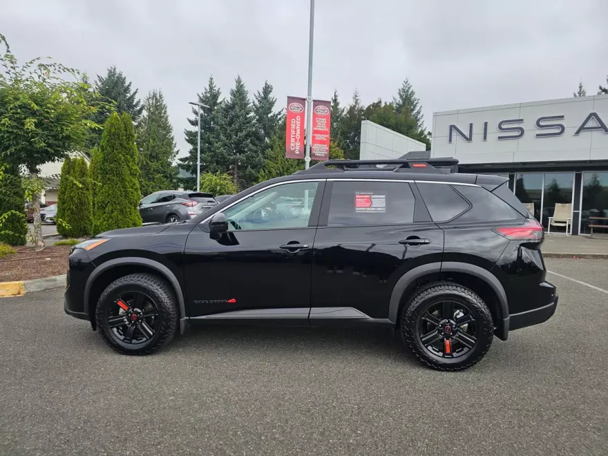 2025 Nissan Rogue photo 1