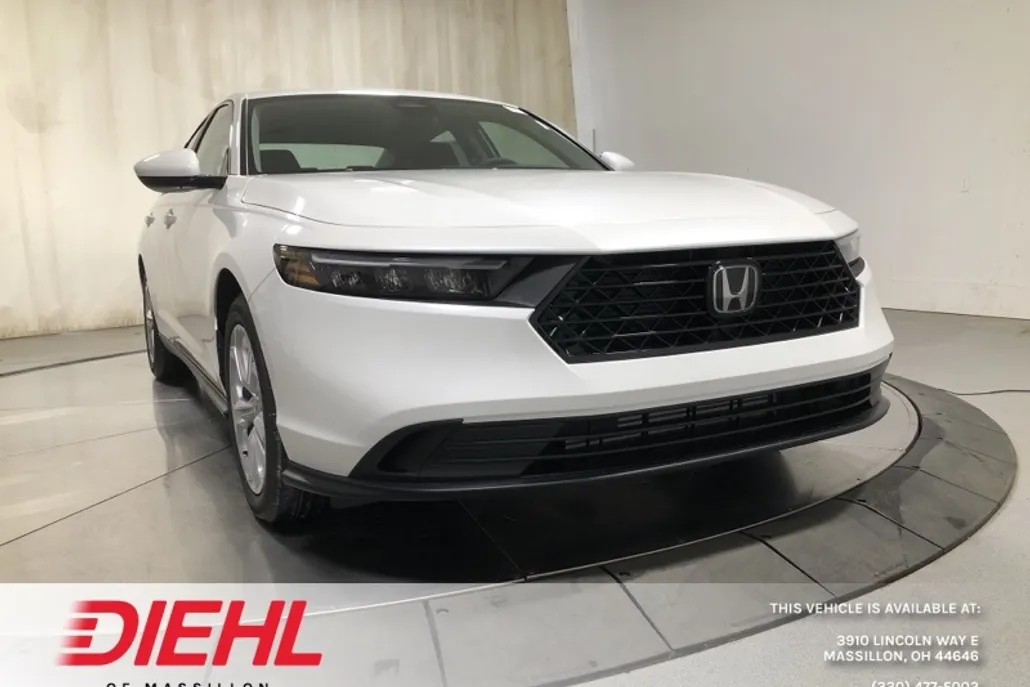 2025 Honda Accord LX photo 1