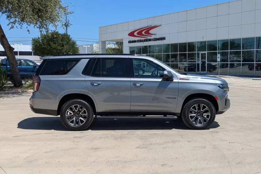2022 Chevrolet Tahoe Z71 photo 1