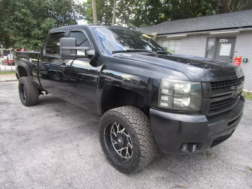 2007 Chevrolet Silverado LTZ Z71 photo 1