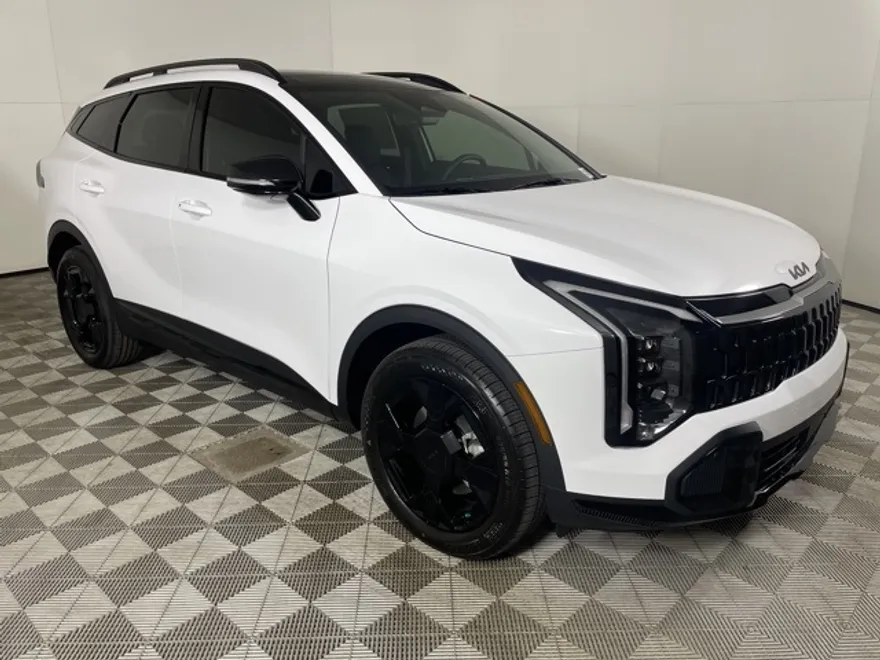 2026 Kia Sportage X-Line photo 1