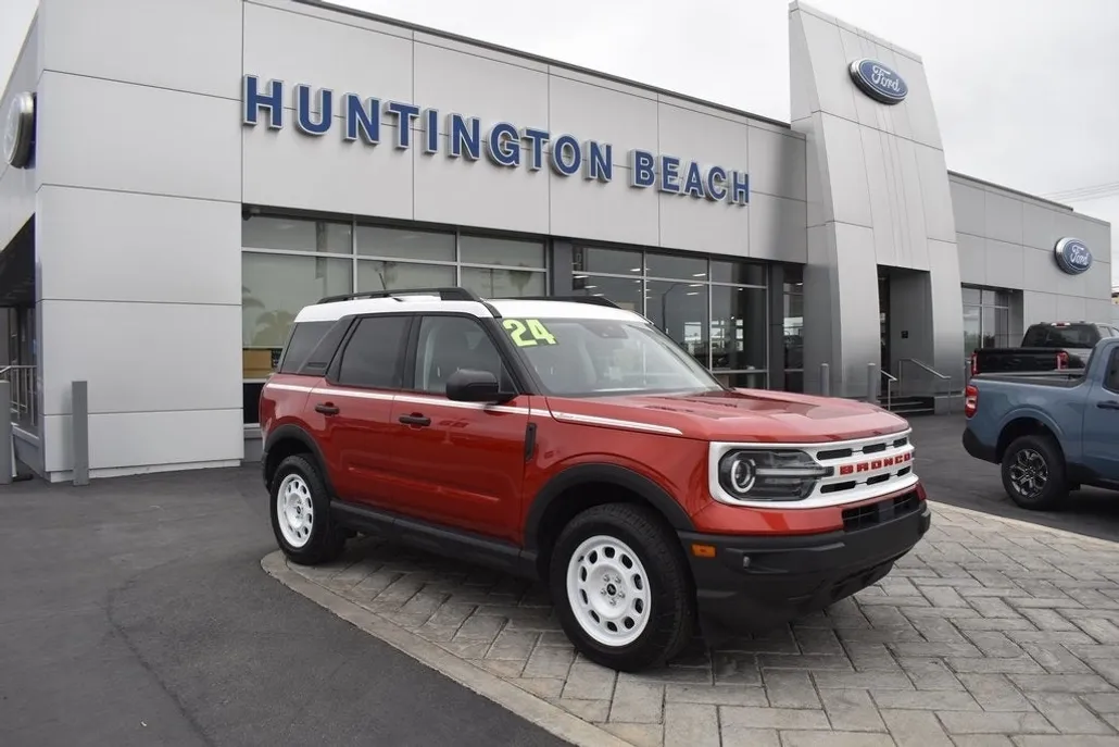 2024 Ford Bronco Sport Heritage photo 1