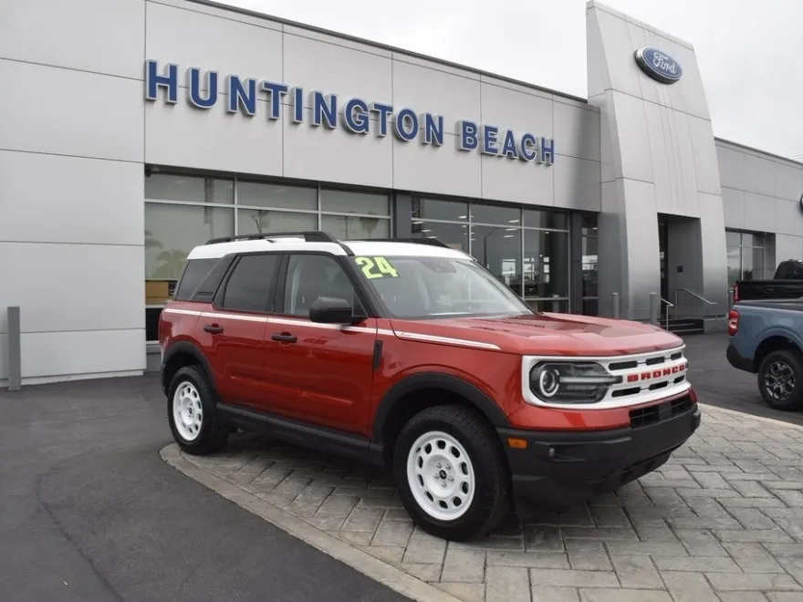 2024 Ford Bronco Sport Heritage photo 1