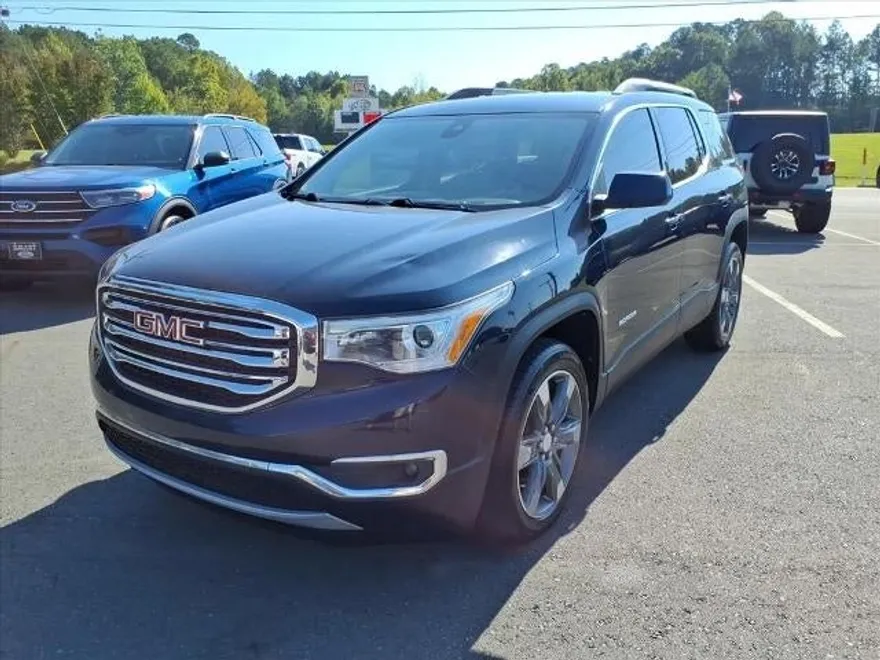 2017 Gmc Acadia SLT photo 1