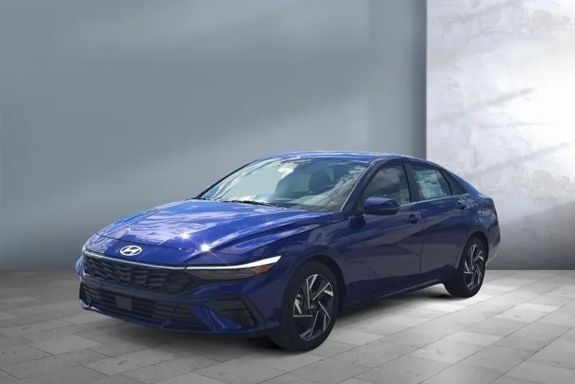 2025 Hyundai Elantra Hybrid Limited photo 1